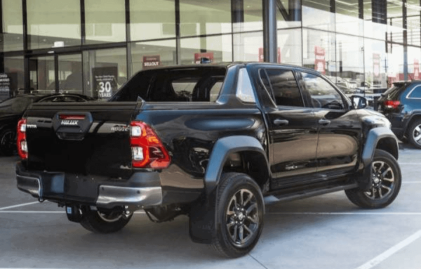 Unique 2022 Toyota Hilux Rogue (4X4) - Certified Pre-Owned - Image 3