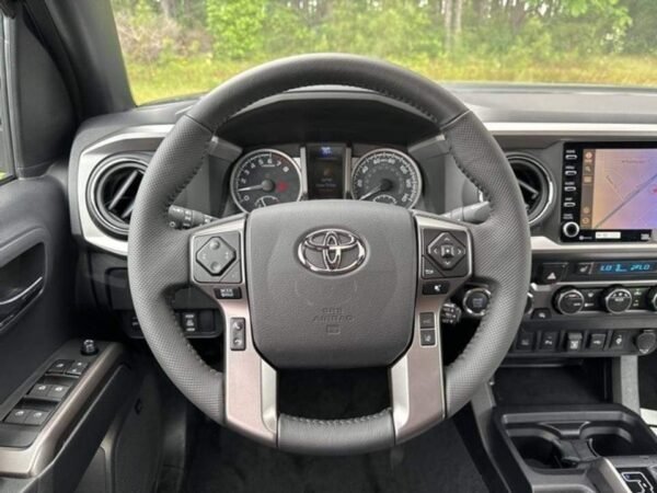 2023 Toyota Tacoma Double Cab - Certified Pre-Owned - Image 6