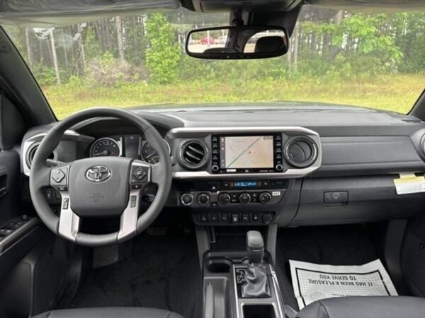 2023 Toyota Tacoma Double Cab - Certified Pre-Owned - Image 4