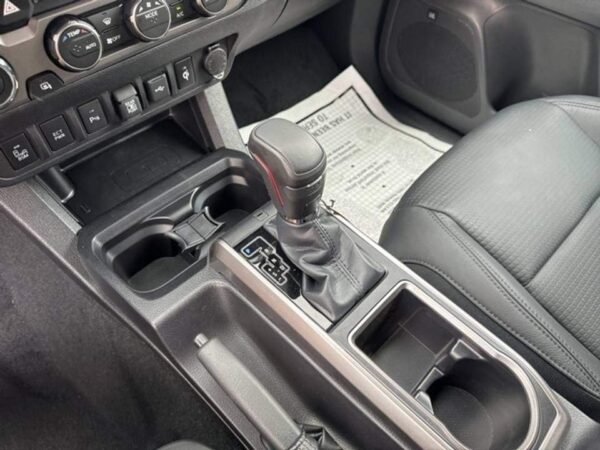2023 Toyota Tacoma Double Cab - Certified Pre-Owned - Image 5