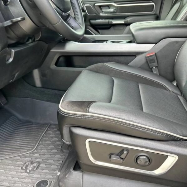 2023 Ram 1500 Laramie 4dr Crew Cab 4WD Luxury - Certified Pre-Owned - Image 6