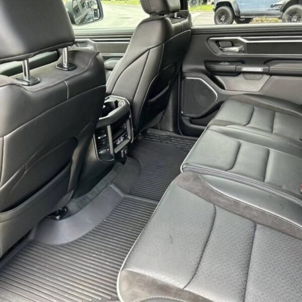 2023 Ram 1500 Laramie 4dr Crew Cab 4WD Luxury - Certified Pre-Owned - Image 7