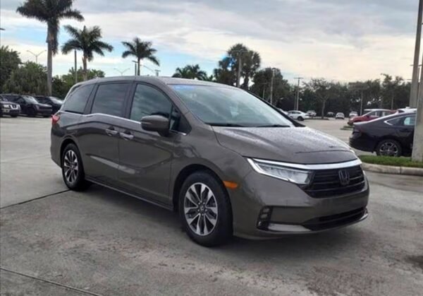 2022 Honda Odyssey EX-L 4dr Minivan Luxury - Certified Pre-Owned