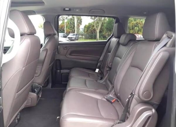 2022 Honda Odyssey EX-L 4dr Minivan Luxury - Certified Pre-Owned - Image 6