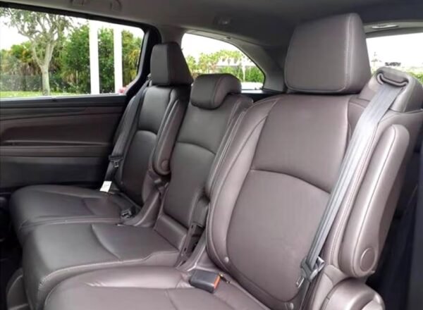 2022 Honda Odyssey EX-L 4dr Minivan Luxury - Certified Pre-Owned - Image 5