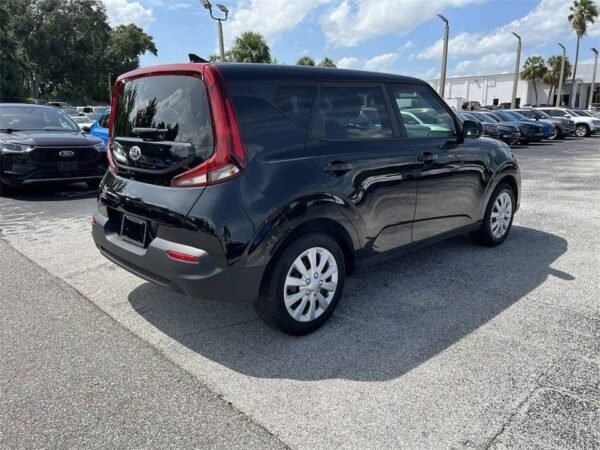 2021 Kia Soul LX 4dr Wagon - Certified Pre-Owned - Image 3