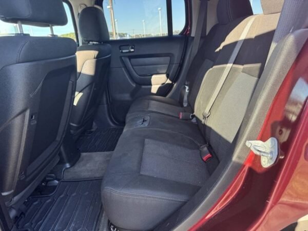 2010 HUMMER H3 Adventure 4dr - Certified Pre-Owned - Image 9