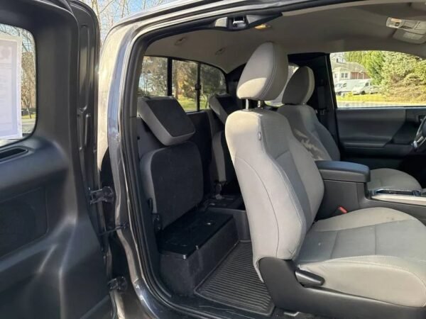 2018 Toyota Tacoma SR 4dr Access Cab 4WD - Certified Pre-Owned - Image 10