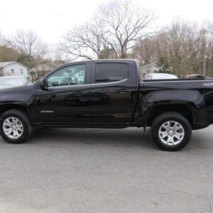 2018 Chevrolet Colorado LT 4dr Crew Cab 4WD