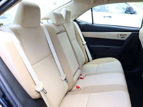 2018 Toyota Corolla LE 4dr Sedan - Certified Pre-Owned - Image 5