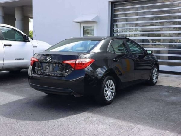 2018 Toyota Corolla LE 4dr Sedan - Certified Pre-Owned - Image 9