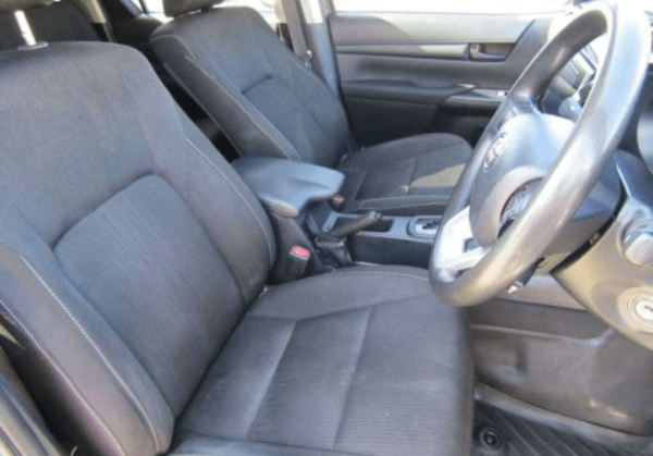 2020 Toyota Hilux SR5 (4X4) Upgrade - Certified Pre-Owned - Image 7