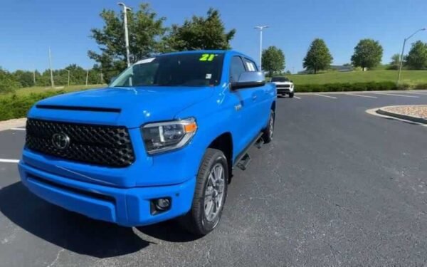 2021 Toyota Tundra SR5 4dr CrewMax 4WD SB - Certified Pre-Owned - Image 3