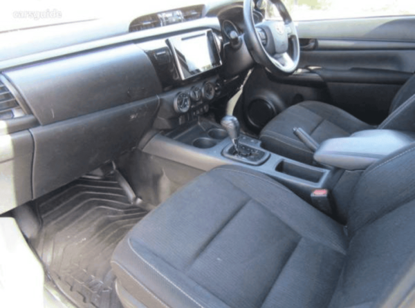 2020 Toyota Hilux SR5 (4X4) Upgrade - Certified Pre-Owned - Image 8